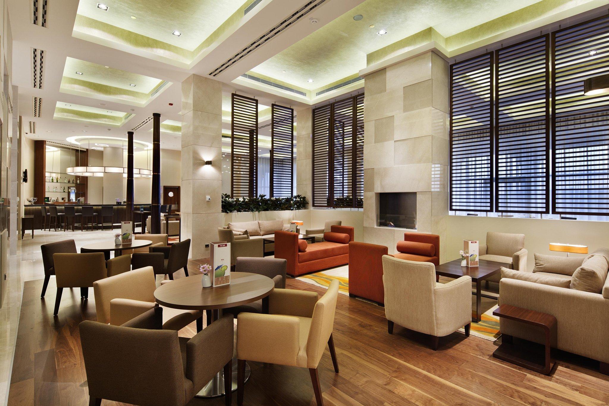 Hilton Garden Inn Мардін Ресторан фото