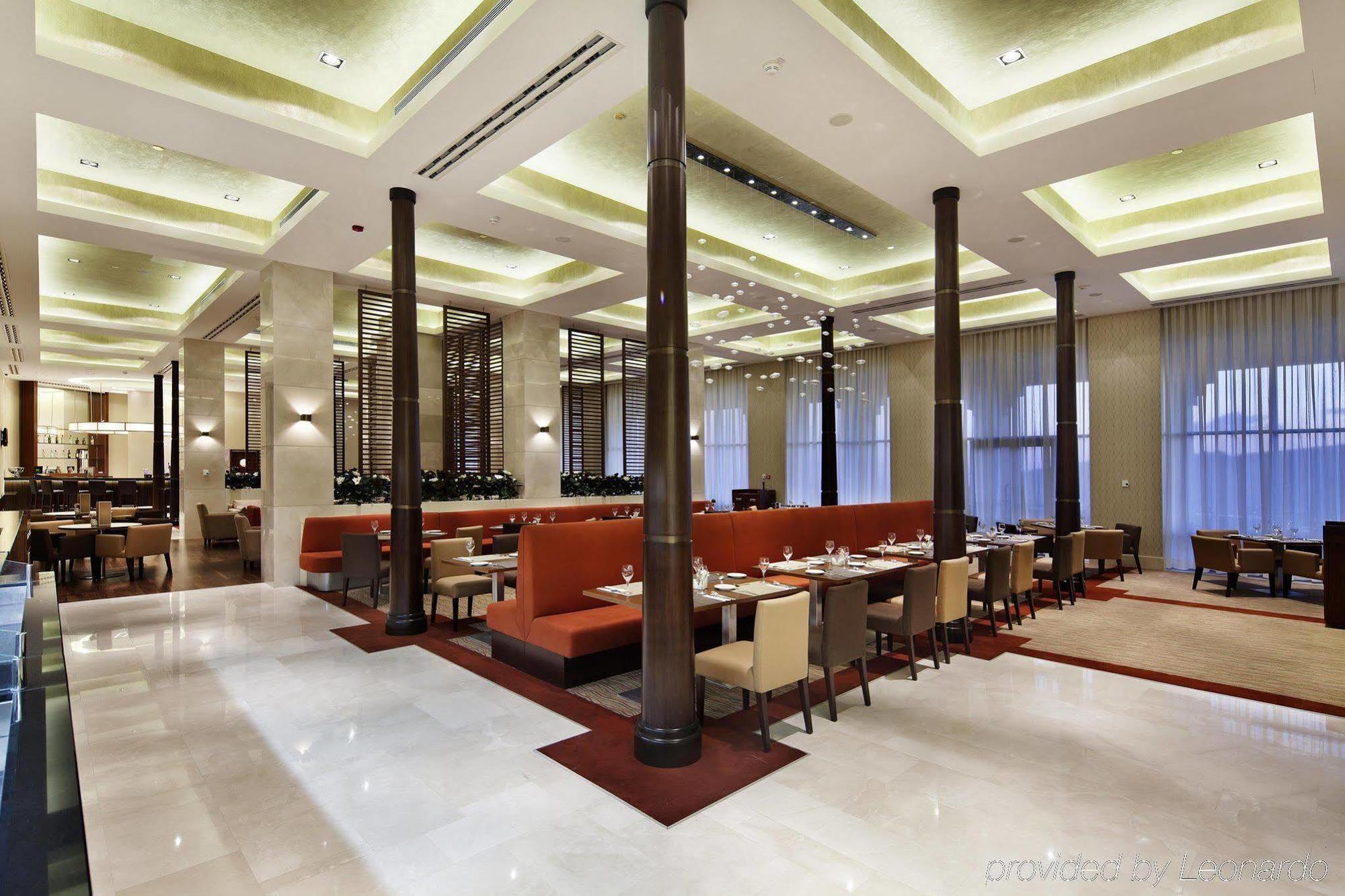 Hilton Garden Inn Мардін Ресторан фото
